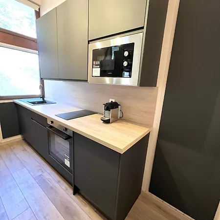 Ma Montagne Chic 4 *