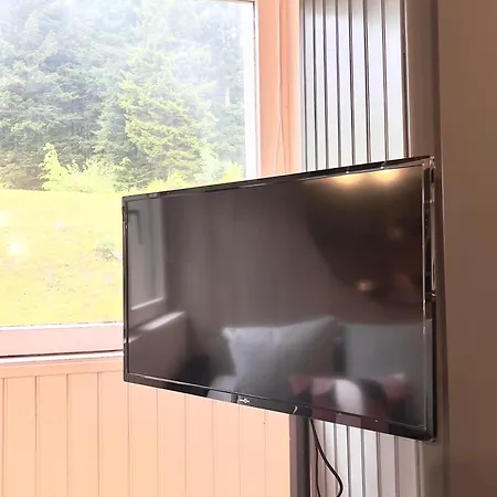 Ma Montagne Chic 4 *